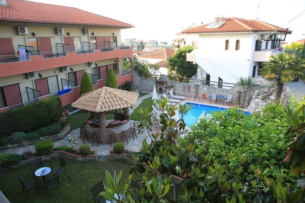 Hotel Zeus Afytos Exterior foto