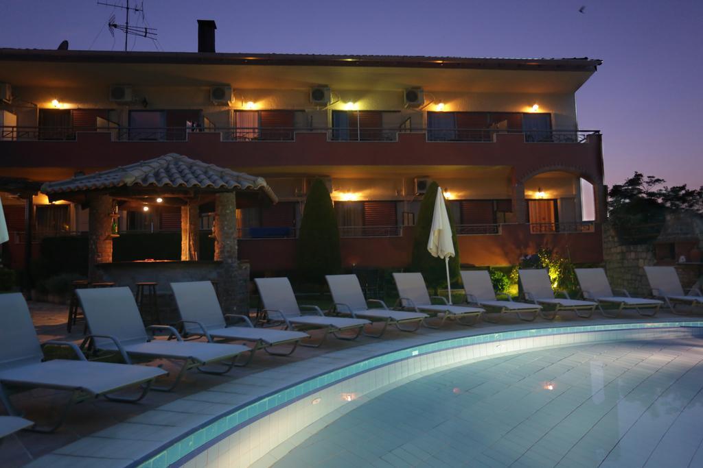 Hotel Zeus Afytos Exterior foto