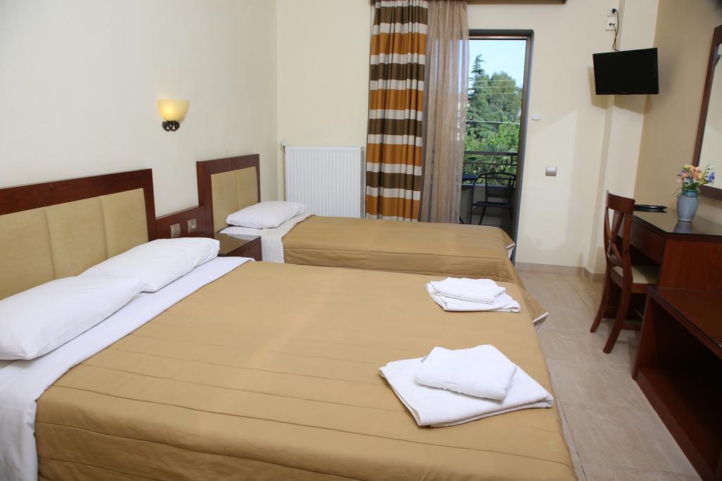 Hotel Zeus Afytos Exterior foto